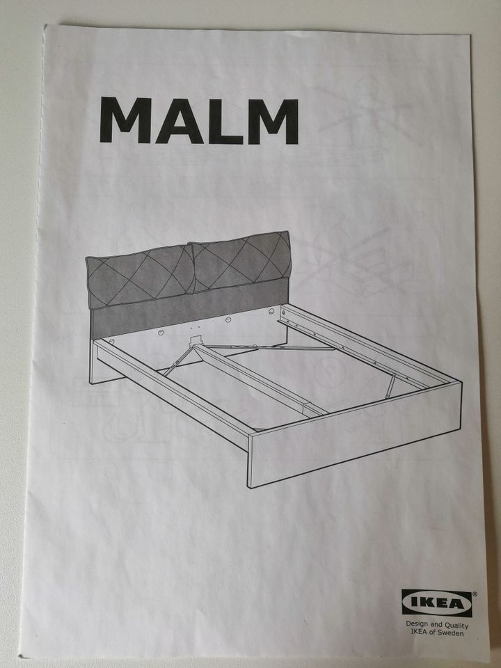 Ikea Malm Bett 180cm Kopfteil Bezug mit Kissen in Hamburg