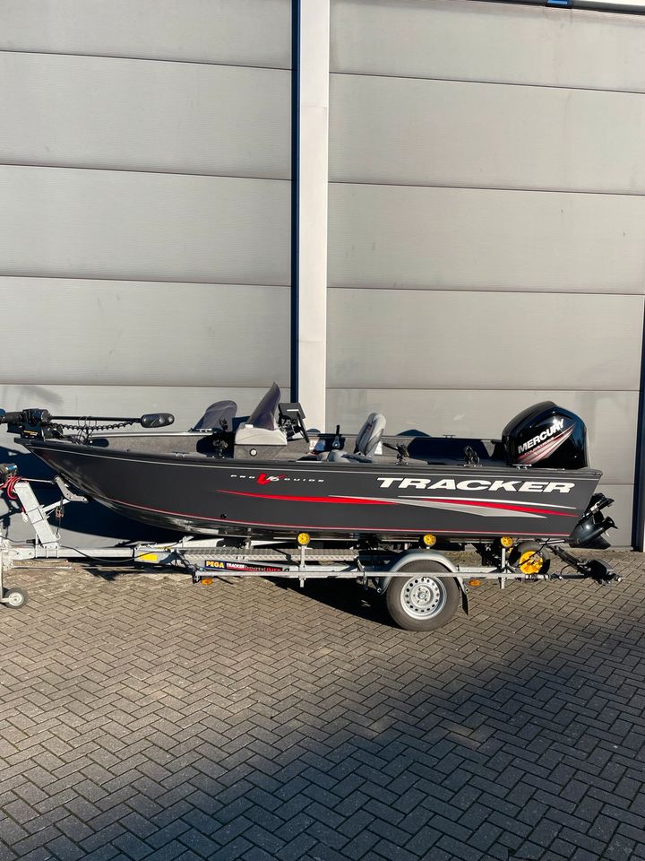 Tracker Pro Guide V-16 80pk Mercury visboot in Kranenburg