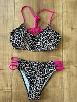 Sexy Damen Leo Bikini Gr. M Bandeau BH NEU hoher Bein-Ausschnitt Niedersachsen - Göttingen Vorschau
