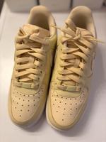 Nike Air Force 1 07 lemon drop/coconut milk/summit white Gr. 38,5 Hannover - Nord Vorschau