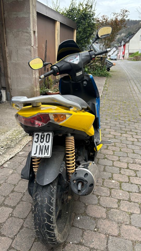 Kymco Super 8 ,4 takter Top Zustand in Oberdiebach