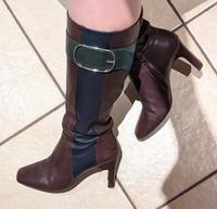 GEOX Lederstiefel 70er Style Absatz 8,5 cm weinrotbraun-blau-grün Hessen - Lindenfels Vorschau