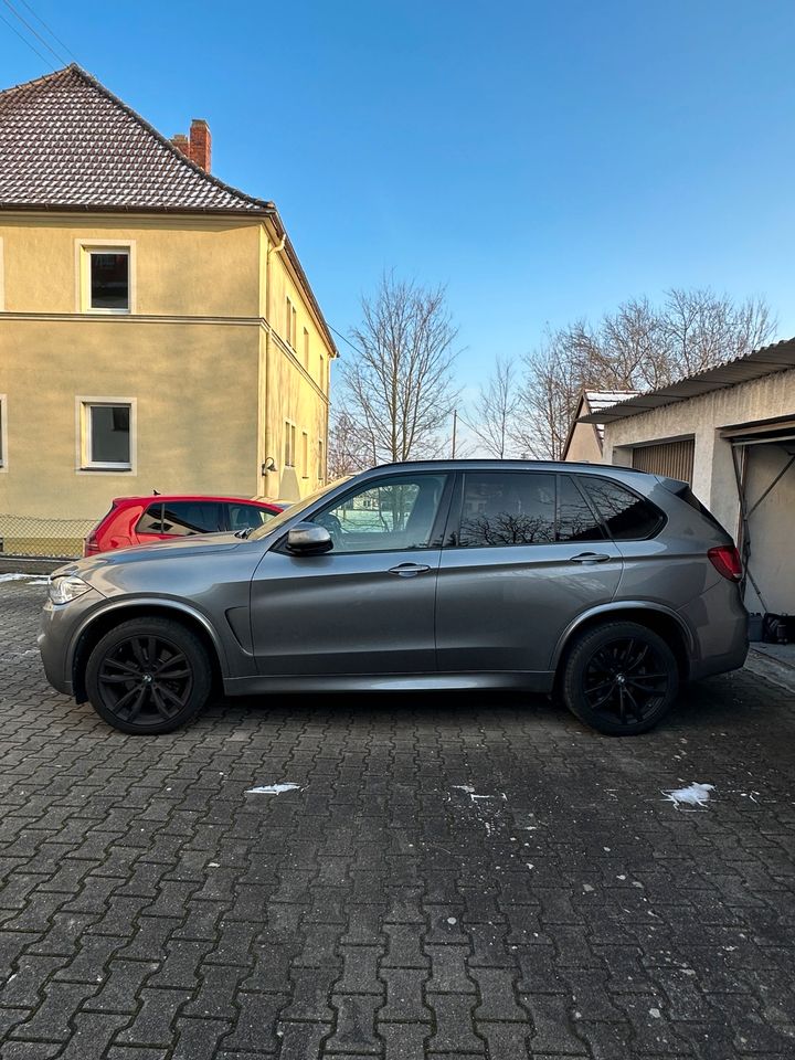 BMW X5 40d M Paket in Wertingen
