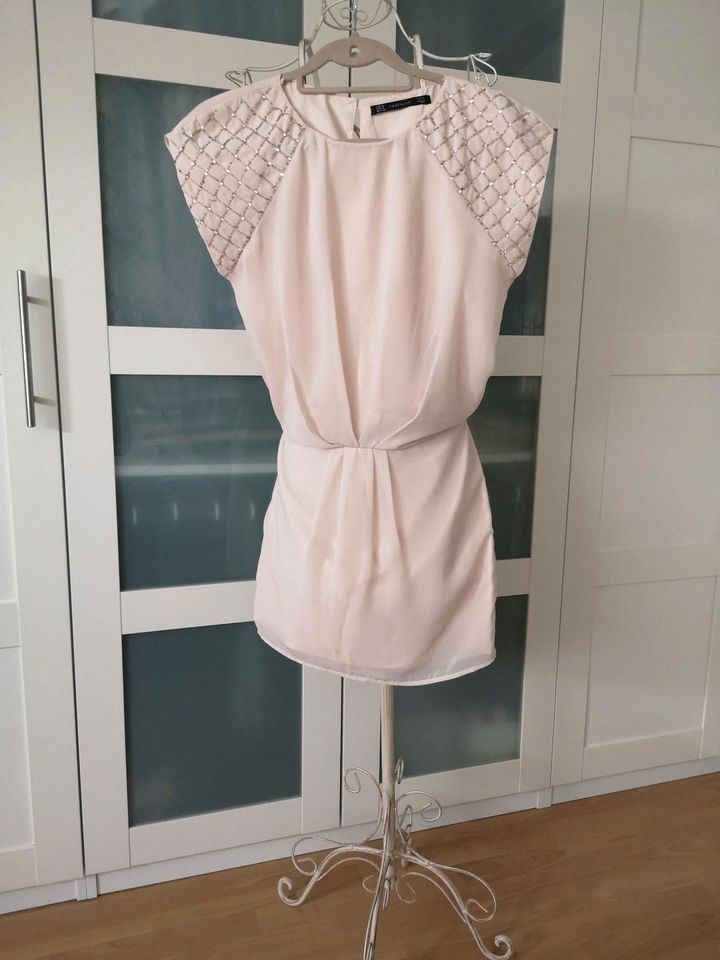 Sommerkleid Zara gr S, M Pailletten in Saarlouis