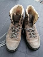 Lowa Wanderschuhe Gr. 40 frisch besohlt Hessen - Rüsselsheim Vorschau