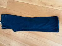 Brax Jeanshose Mary Gr 38 k Short Niedersachsen - Winsen (Luhe) Vorschau