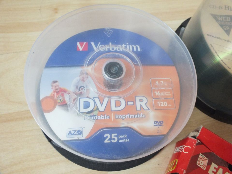 Speichermedien EMTEC TDK Verbatim, DVD-R, CD-R, NEU und GEÖFFNET in Bochum