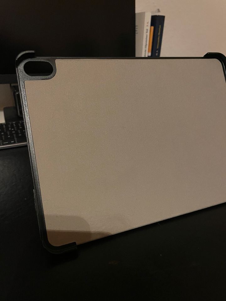 Ipad iPad Air 4 , I Pad Air 5 , IPad Pro 2018 Hülle Case klappbar in Hude (Oldenburg)