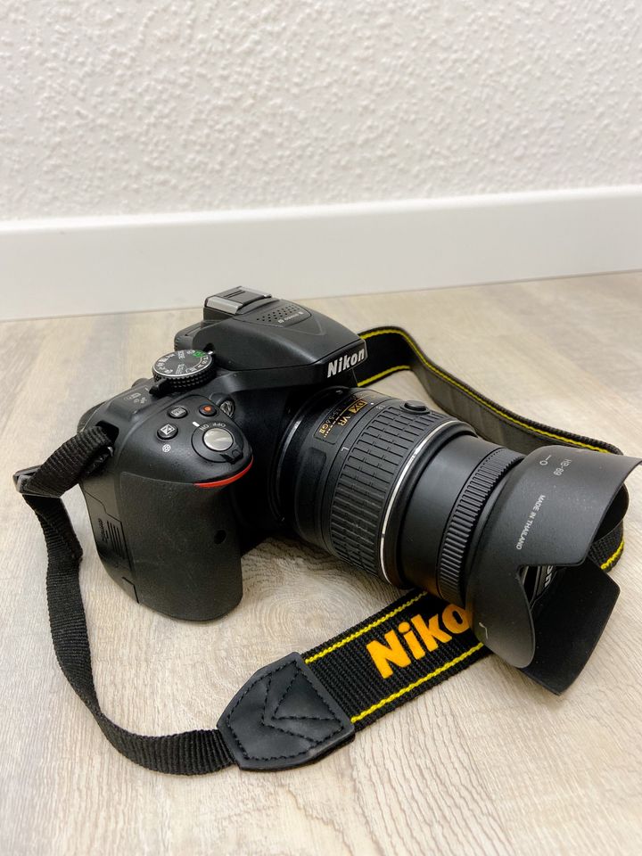 Nikon D5300 Kamera Spiegelreflexkamera Komplett-Set WLan Digital in Allendorf