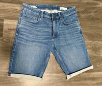 S.Oliver kurze Jeans Hose in Blau (w32) Niedersachsen - Göttingen Vorschau