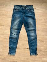 Jeans Hose trousers Only 26 S Blau details Hessen - Griesheim Vorschau