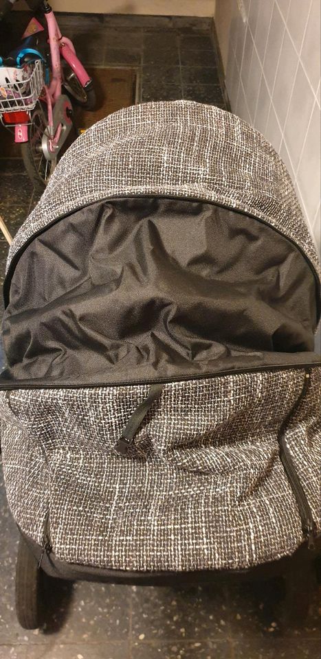 Kinderwagen inkl. Maxi Cosy/ gern Preisvorschläge in Bad Lauchstädt