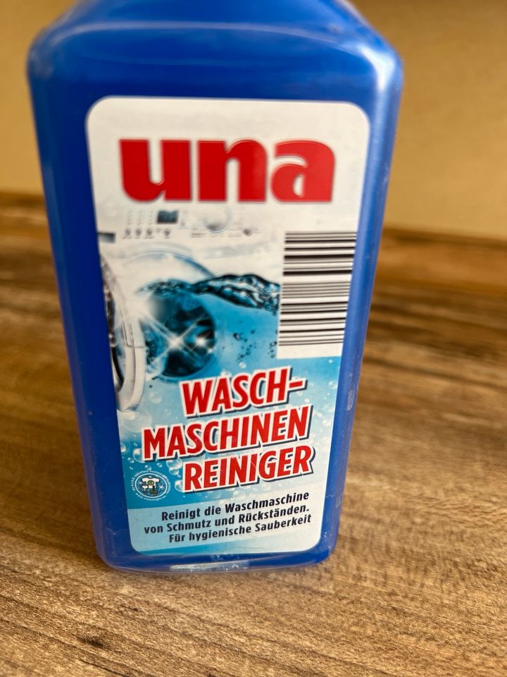 2 Flaschen Una Waschmaschinenreiniger/ Reiniger für Waschmaschine in Berlin