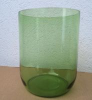 XXL Glasvase grün 23 cm hoch x 18 cm Ø, wie neu Bayern - Höchberg Vorschau