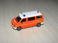 Feuerwehr Hamburg VW T4 NEF Herpa 045452 Hessen - Fulda Vorschau