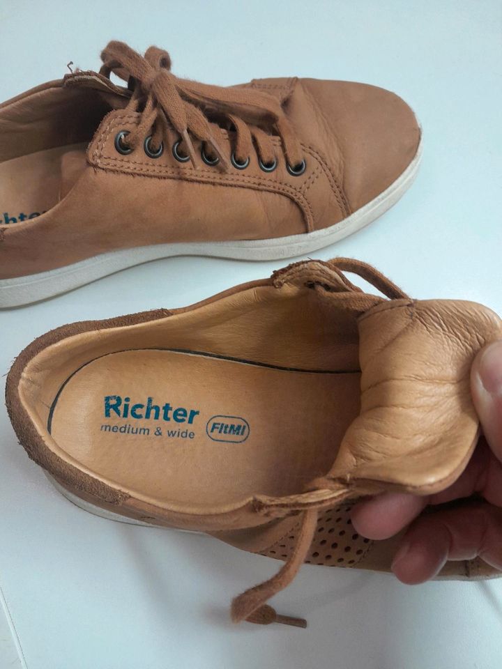 Lederschuh Gr. 36 von "Richter" naturfarben in Gaimersheim