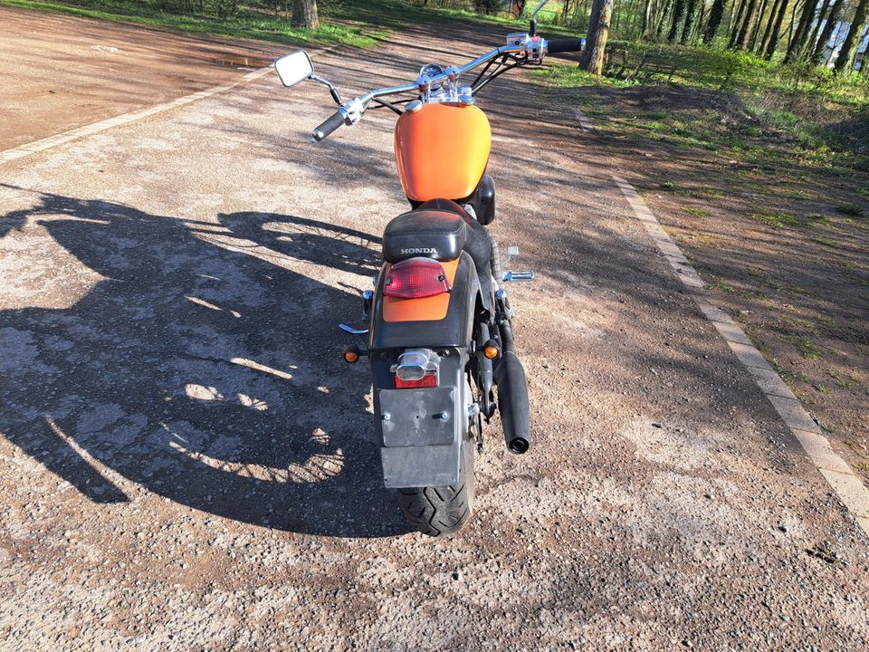 HONDA VT 600 C SHADOW (PC21) in Kall