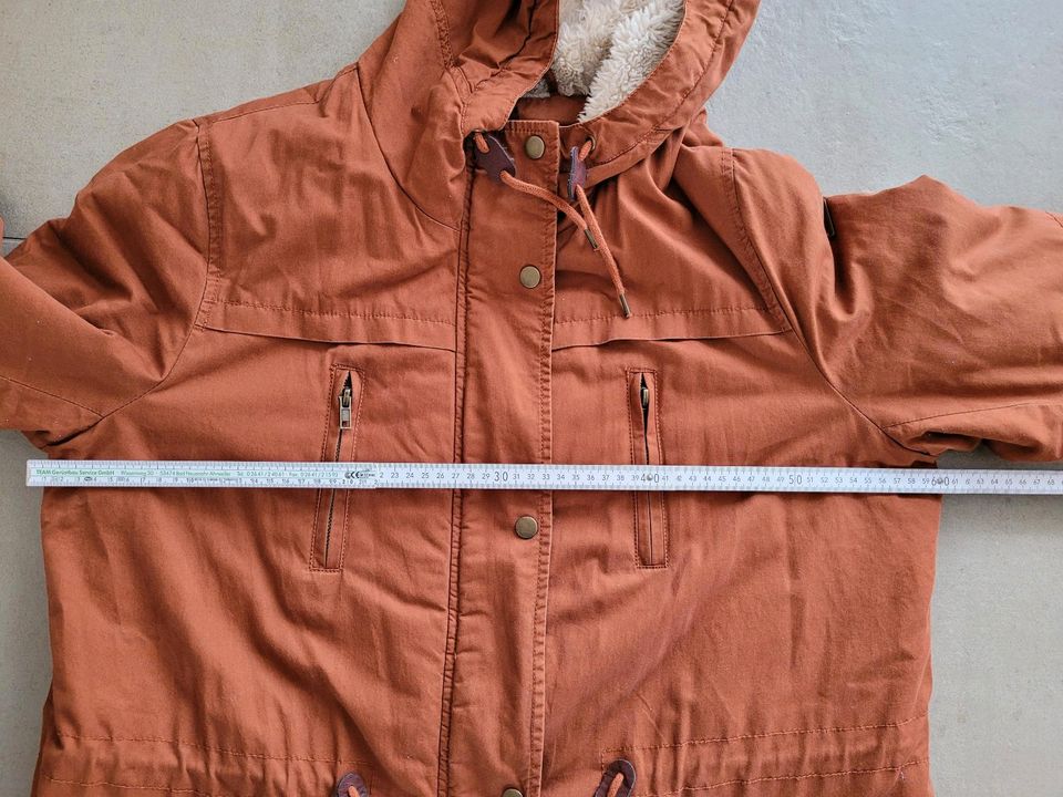 Damen Parka Gr. XL in Grafschaft