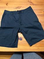 Kurze dunkelblaue Hose Smog so gut wie neu Gr. s Bayern - Bayreuth Vorschau