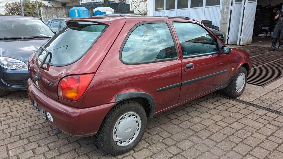 Ford Fiesta 1.Hand  Servo Tüv Neu möglich in Randersacker