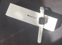 Apple Watch SE 2022, 44mm GPS, silber/ weiß Hessen - Frankenberg (Eder) Vorschau