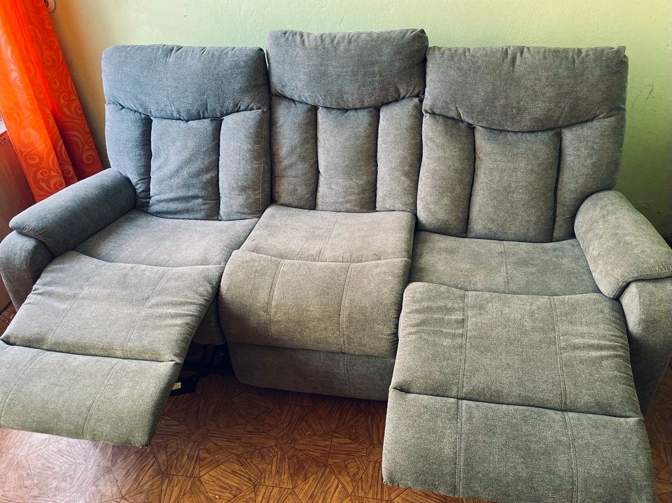 Sofa Sessel Couch mit Relaxfunktion grau sehr guter Zustand in Wittstock/Dosse