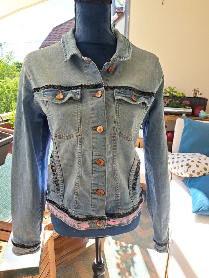 *Unikat* Upcycling ONLY Jeansjacke Damen blau Jacke Größe 42 44 in Germering