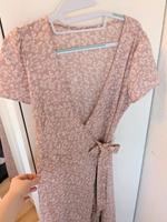 Wrap Wickel Maxi Minikleid mit Blümchen Nordrhein-Westfalen - Hennef (Sieg) Vorschau