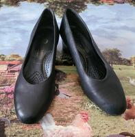 Bequeme schwarze Pumps Gr. 39 G C&A comfort Brandenburg - Eberswalde Vorschau