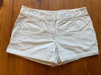 2 Shorts weiß 152 CFL u. schwarz 146 H&M für Mädchen auch einzeln Berlin - Friedenau Vorschau