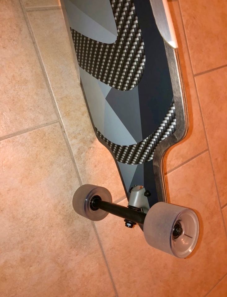 Neues Lexus Longboard in Lichtenau