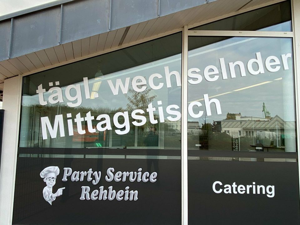 Mittagstisch Heiße Theke Lieferservice Menü Abholen vor Ort in Bremerhaven