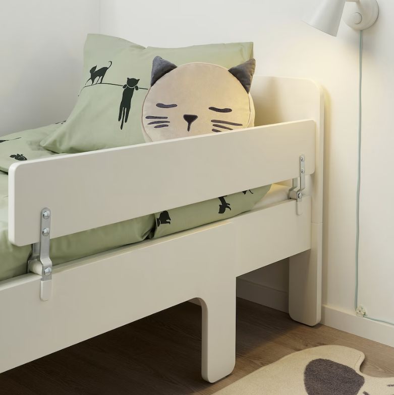 Ikea Vikare Raussfallschutz Kinderbett etc. Neuwertig in Laatzen