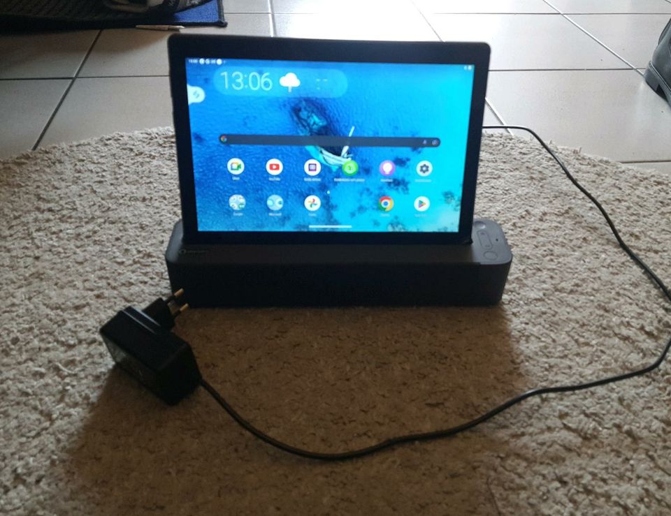 Lenovo Tablet mit Alexa Docking Station in Leer (Ostfriesland)