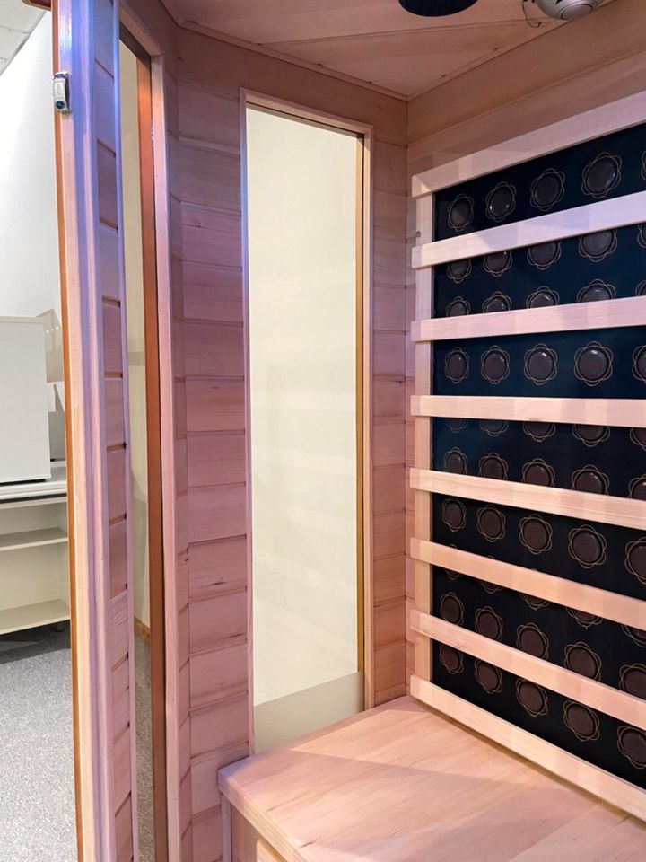 Infrarot Sauna Eck Wärmekabine C Strahler IWK Sun braun 3-4Person in Wildenfels