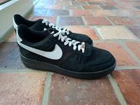 Turnschuhe NIKE Gr 42 Sportschuh Niedersachsen - Nienburg (Weser) Vorschau