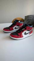 Nike Air Jordan 1  Mid Chicago Black Toe S:44 Köln - Zollstock Vorschau