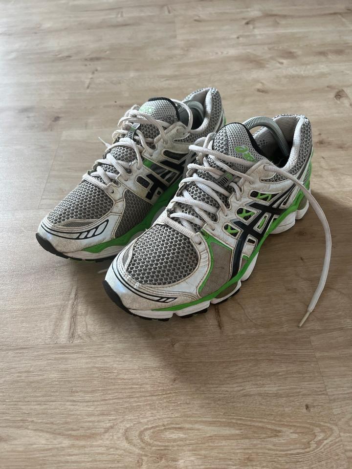 Asics nimbus 14 hombre verdes sale