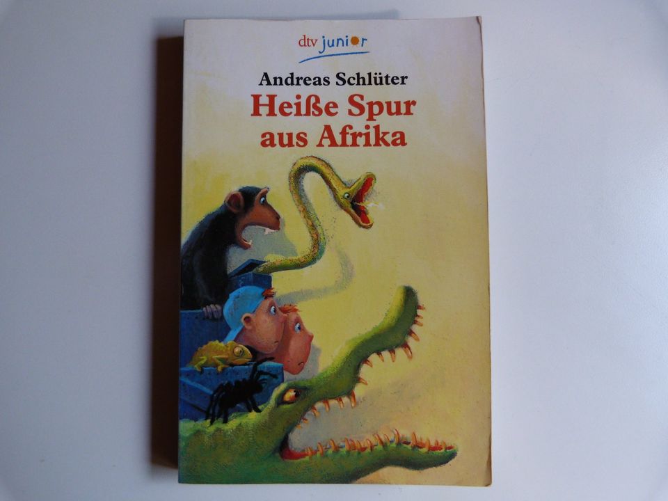 Heiße Spur aus Afrika von Andrea Schlüter für Kinder Taschenbuch in Billerbeck