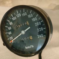 Kilometerzähler und Tachometer ähnlich wie bei der Honda CB 750 Baden-Württemberg - Tettnang Vorschau