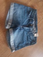 Shorts, kurze Jeanshose Mädchen Gr. 152 Sachsen-Anhalt - Schnaudertal Vorschau