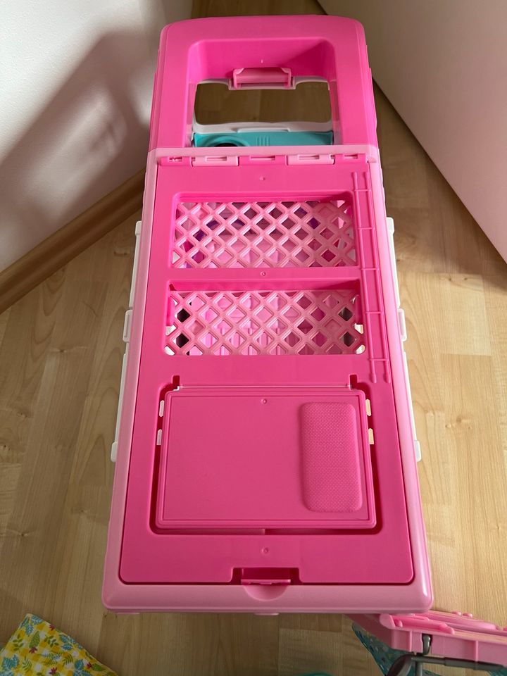 Barbie Camper in Alfter