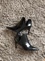 Stiefeletten v. Zara wunderschön ungetragen Bayern - Erlangen Vorschau