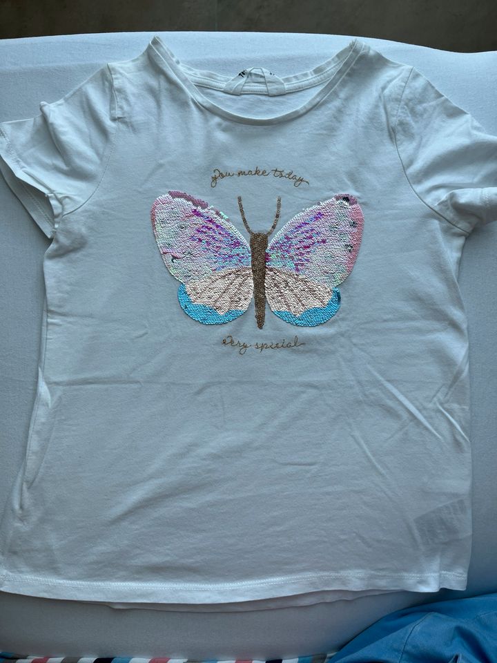 T-Shirt Schmetterling, Wendepailetten, weiß, Gr. 134/140 in Puchheim