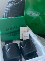 Bottega Veneta Lido Sandalen Schwarz 39,5 Baden-Württemberg - Wiesloch Vorschau