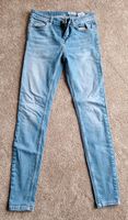 2 Jeans Only Gr. 29/LO und review Gr s/32 Nordrhein-Westfalen - Remscheid Vorschau