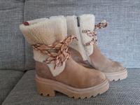 Tamaris Stiefel Winterschuhe Wildleder imprägniert neuwertig 38 Rheinland-Pfalz - Landau in der Pfalz Vorschau
