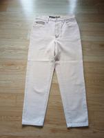 Esprit Jeans Hessen - Biebertal Vorschau