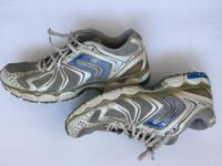 GEOX NET Funktions Fittnes Sport Schuhe Gr. 45 Weiß Vintage Retro Bayern - Neuburg a.d. Donau Vorschau