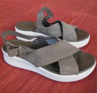 Timberland Sandalen Leder khaki Gr. EU38 wie neu NP 110€ Hessen - Schotten Vorschau